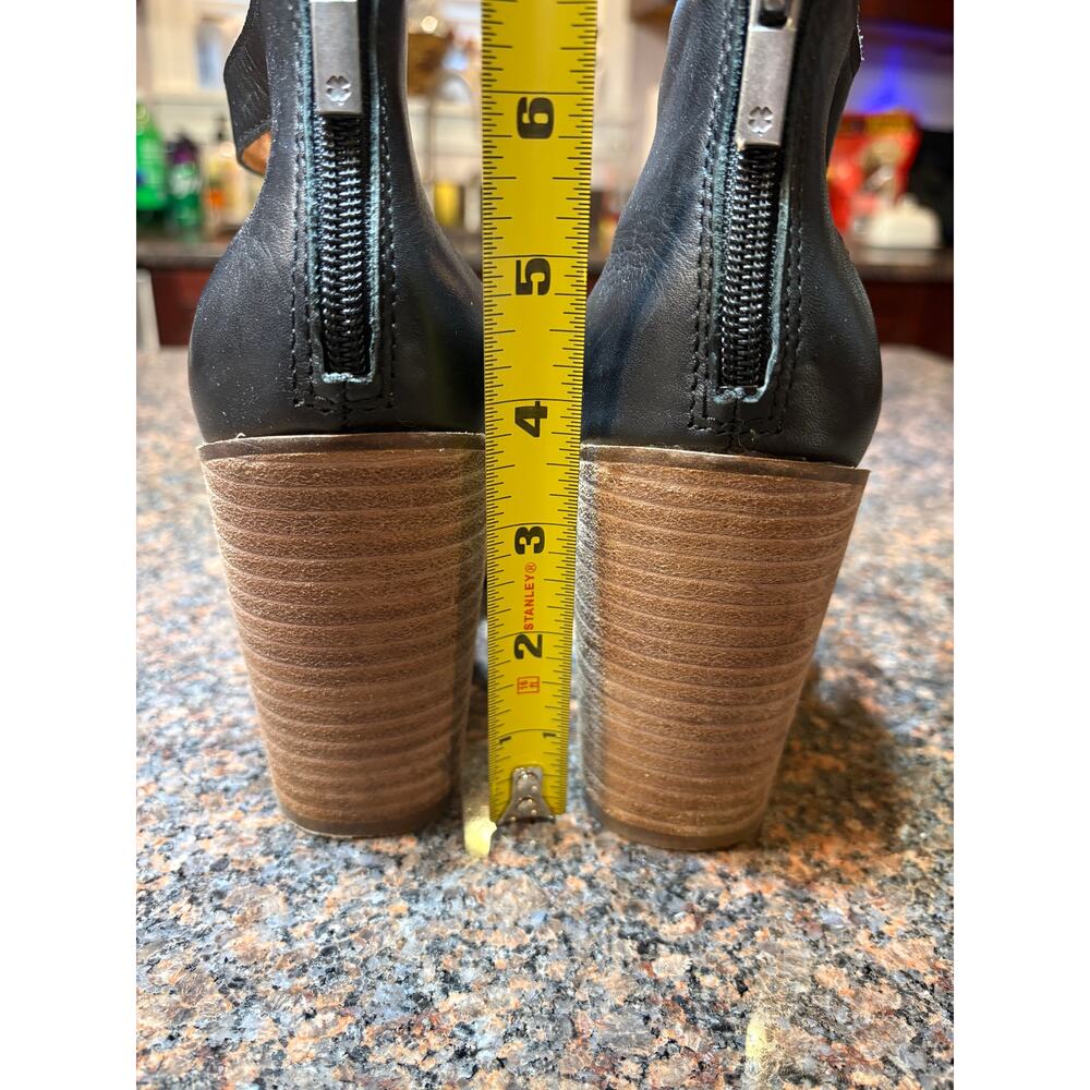 Lucky Brand Women's Valka Ankle Strap Block Heel Sandal Size 8.5 - Picture 6 of 12